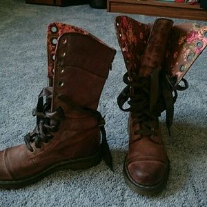 Doc Marten boots - size 7